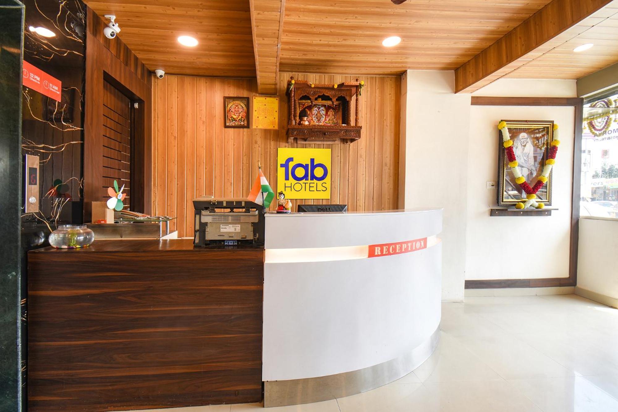 Fabexpress Comfort Executive - Nr Butterfly Park - Хинджевади Екстериор снимка