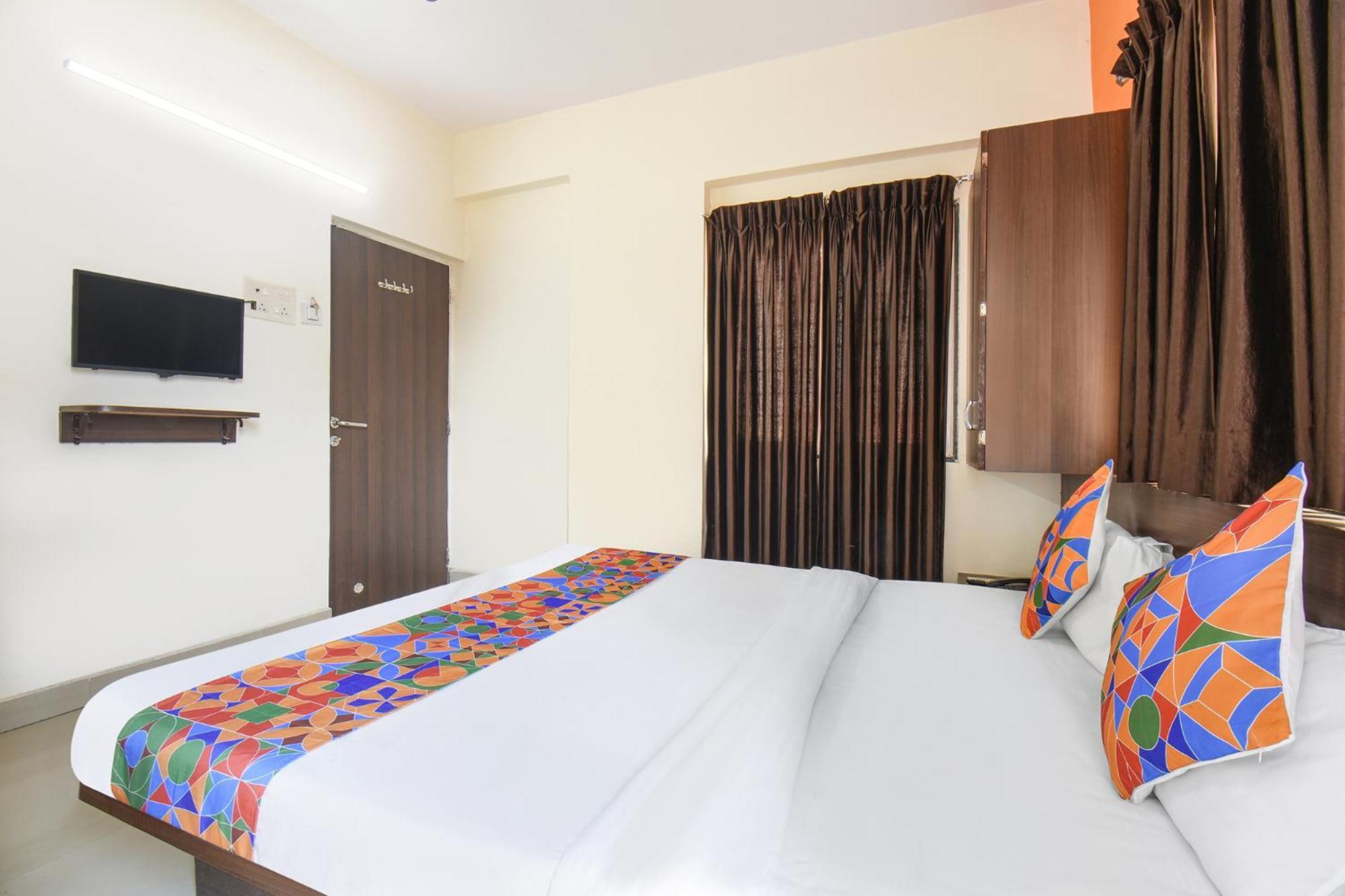 Fabexpress Comfort Executive - Nr Butterfly Park - Хинджевади Екстериор снимка